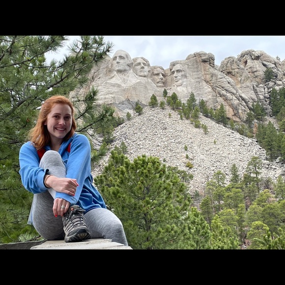 Meet your Posher, Jessica - Picture 3 of 9